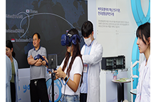 VR 유전자 탐험 이미지1