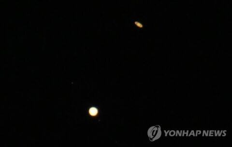 [사이언즈타임즈] ‘목성-토성 대접근’…1623년 이후 약 400년 만의 만남